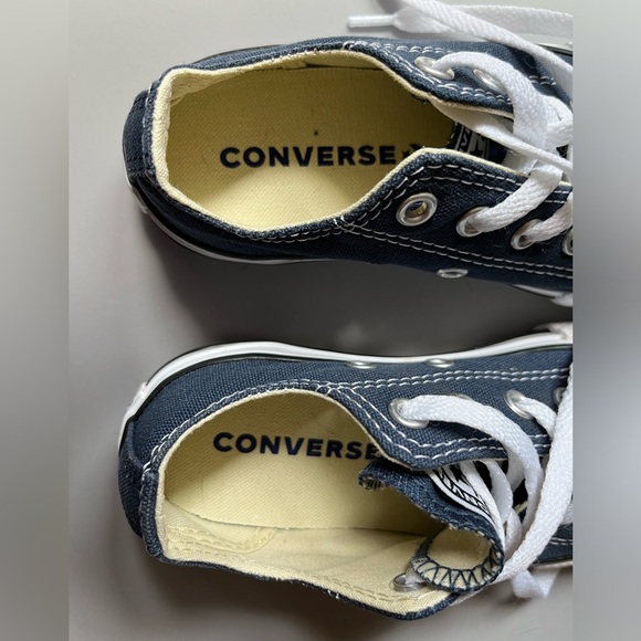 kids navy chucks | youth size 12 - Picture 6 of 7